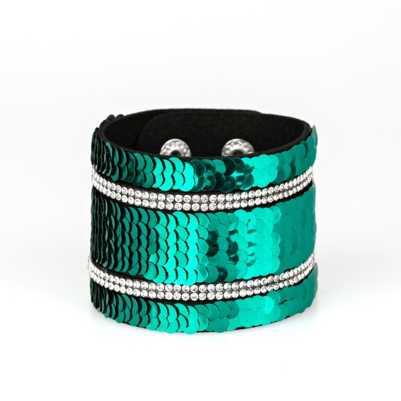 Mermaid Service Reversible Sequins Bracelet - Picture 3 of 4